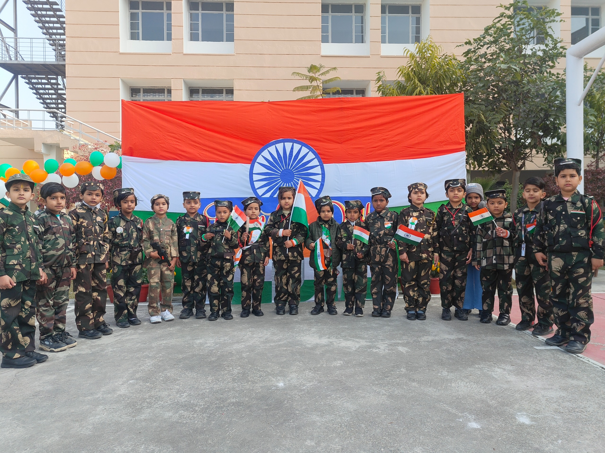 जे पी विधा मंदिर तोमडी में धूमधाम से मनाया 77 वा गणतंत्र दिवस